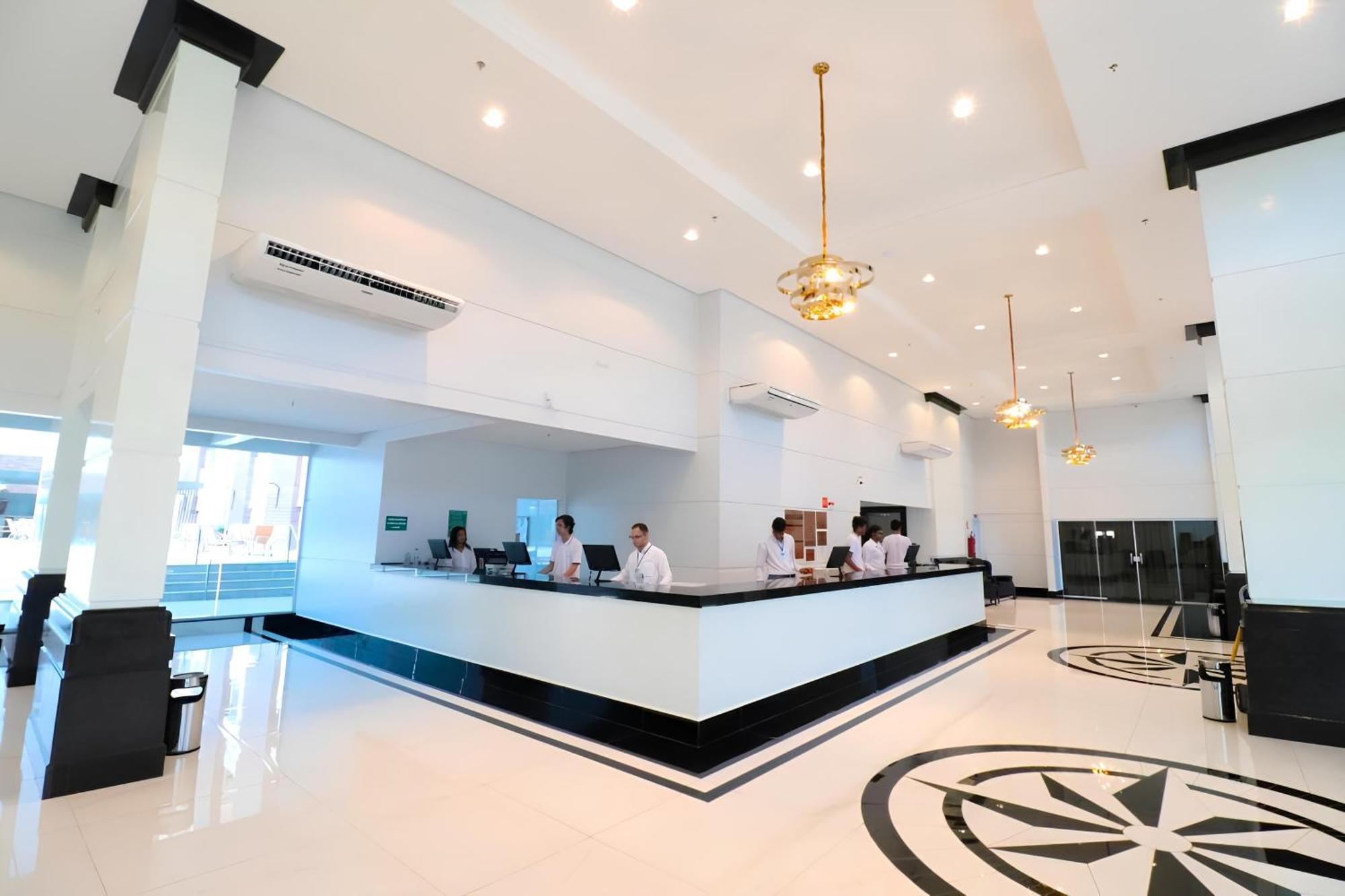 Piazza Diroma Com Acesso Ao Acqua Park Apartment Caldas Novas Bagian luar foto
