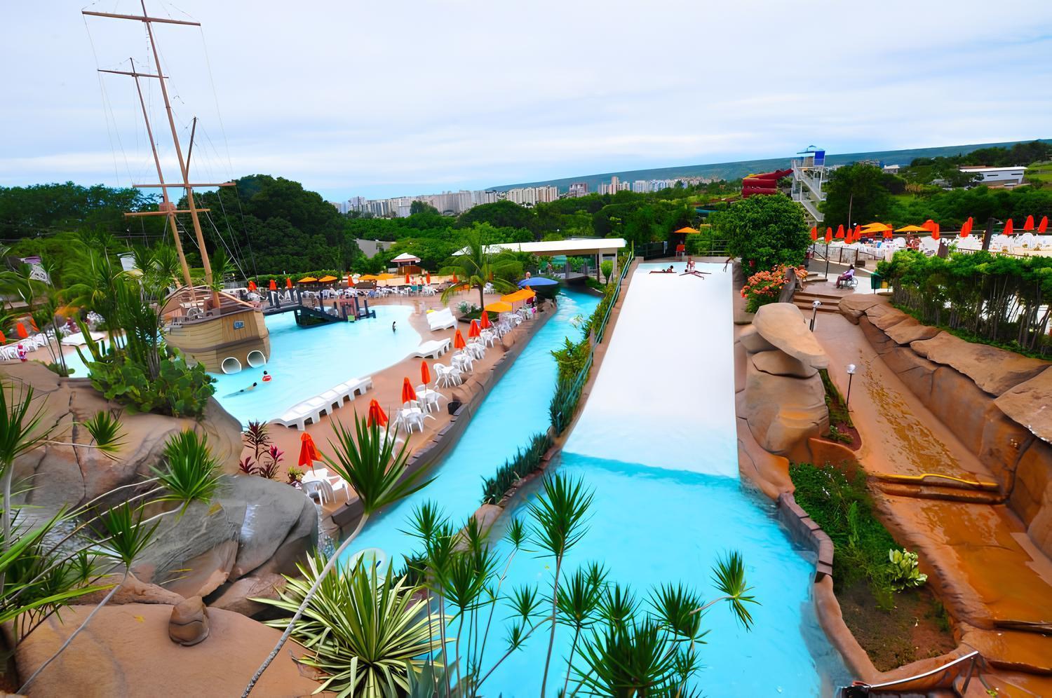 Piazza Diroma Com Acesso Ao Acqua Park Apartment Caldas Novas Bagian luar foto